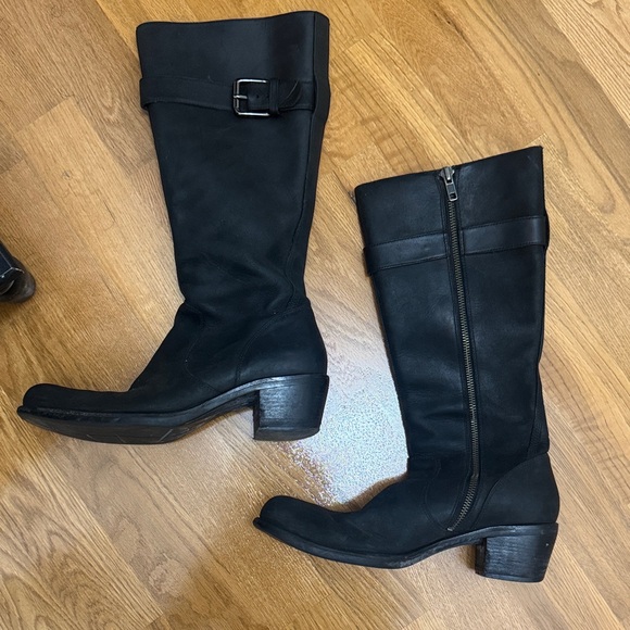 Black Leather Knee-High Boots - Picture 1 of 2